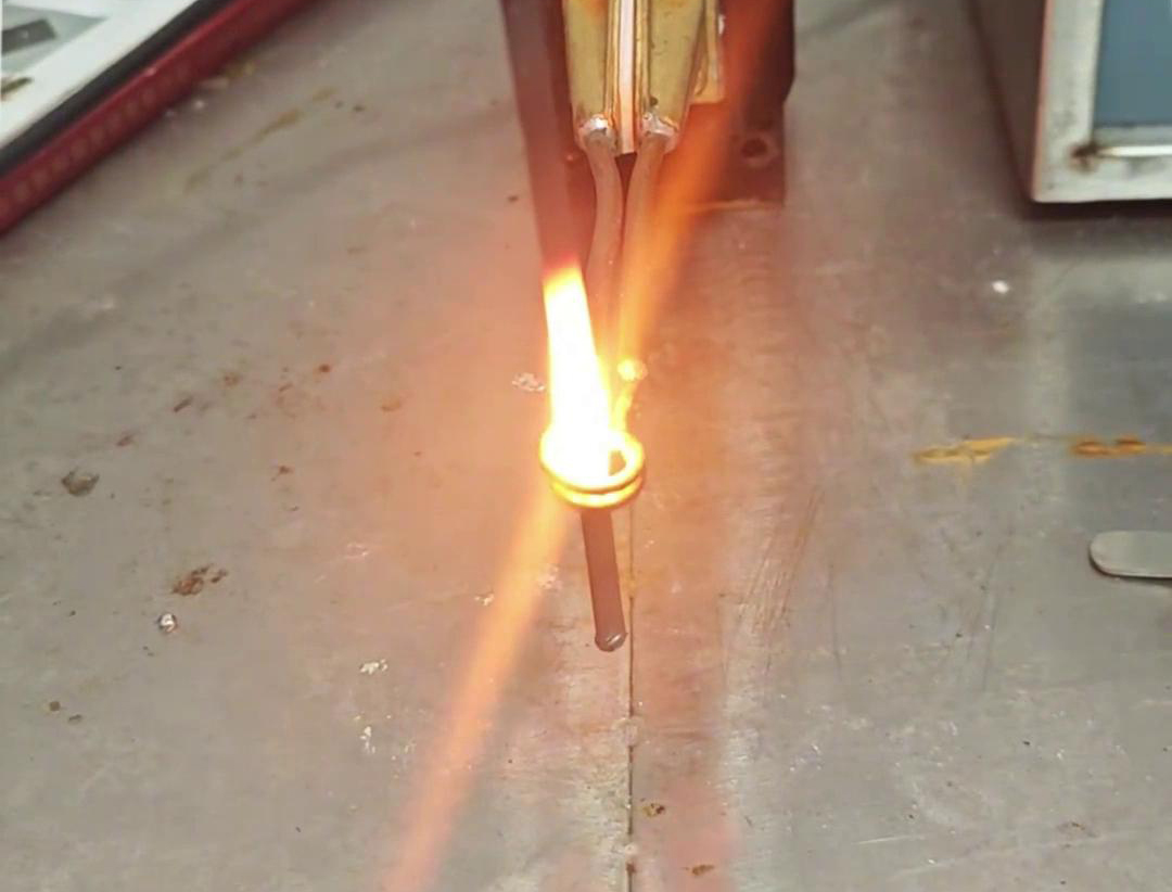 3 千瓦超高頻加熱設備：不鏽鋼帶退火熱處理的創新力量