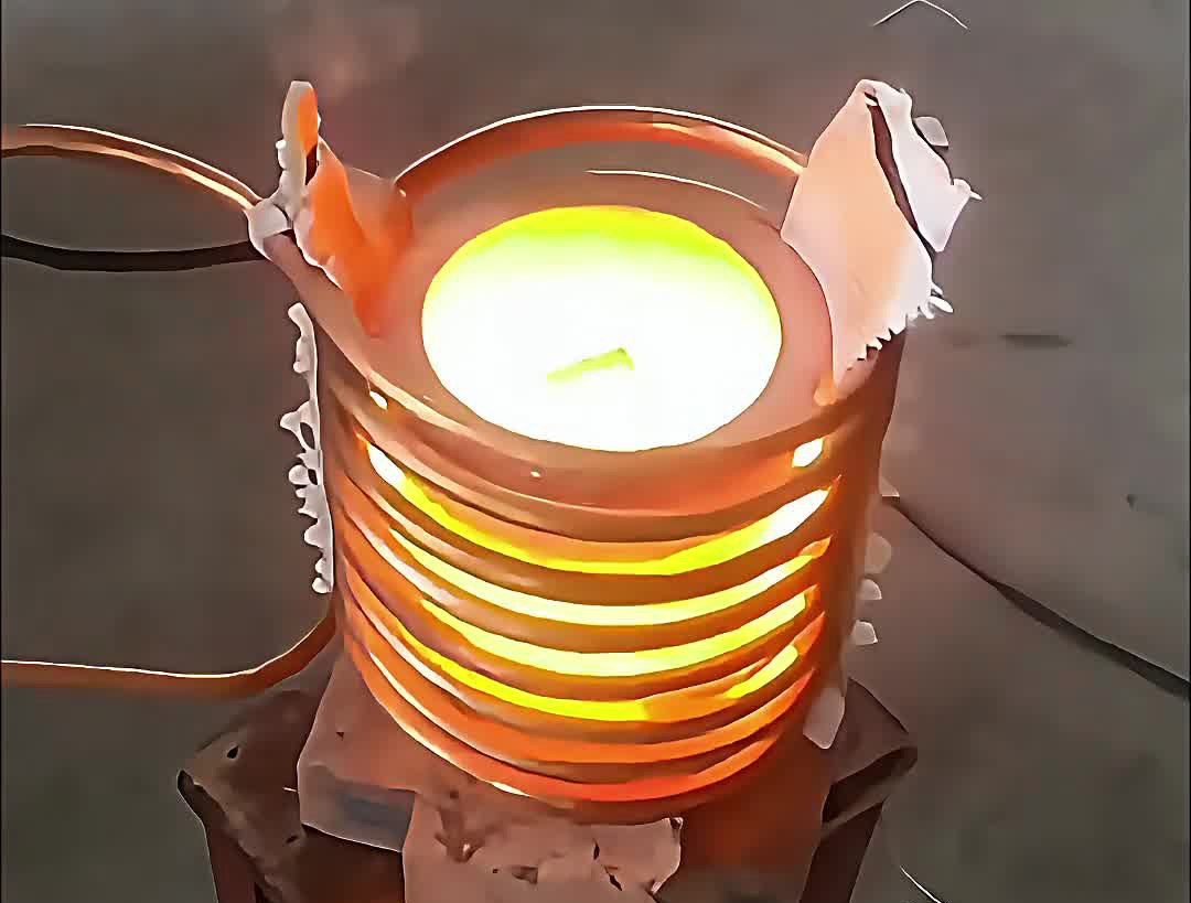 標準5公斤熔煉爐，可以采用專用的熔煉榴莲视频色在线观看加熱電源作