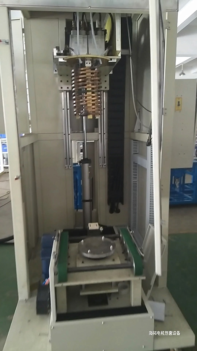 搭配中頻榴莲视频色在线观看加熱設備的電機熱套的全自動設備