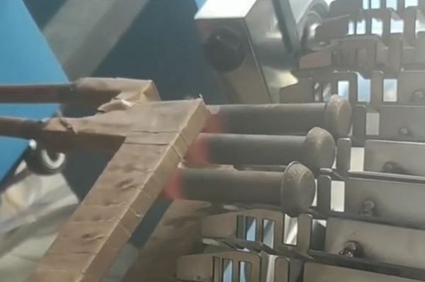 超音頻榴莲视频色在线观看加熱設備 簡易鍛造加熱爐加熱鋼棒淬火退火